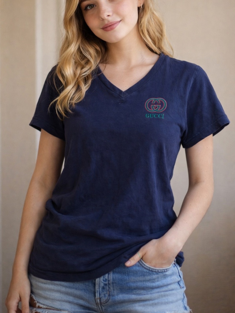 Gucci Dark Navy V‑Neck Tee with Red & Green Embroidered Logo